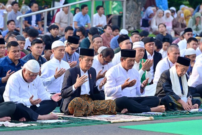 presiden-sholat-idadha-dismg2-1536x1024