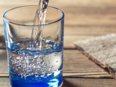 Lima Manfaat Minum Air Putih Saat Bangun Tidur