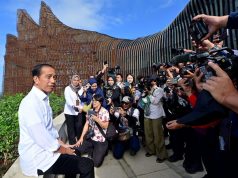 Hari Kedua di IKN, Presiden Ajak Media Tinjau Kawasan Istana Kepresidenan