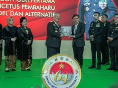 Ka Sespim Pol Irjen Chrisnanda Menerima 3 Rekor Muri