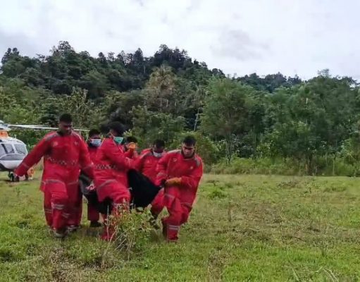 Kapolda Gorontalo Kerahkan 1 Unit Helikopter Evakuasi Korban Tanah Longsor
