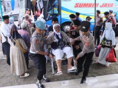 Polres Ciamis Sambut Kepulangan Jamaah Haji Kloter Terakhir 2024