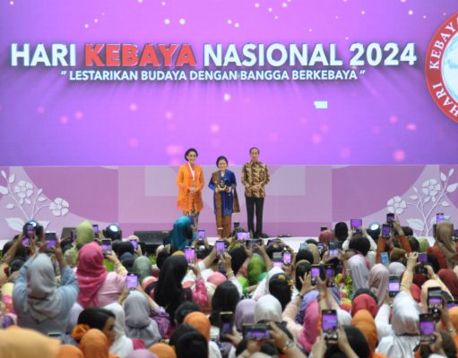 Presiden dan Ibu Negara Hadiri Peringatan Hari Kebaya Nasional 2024 di GBK