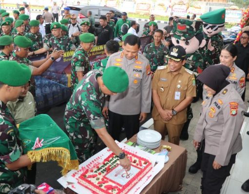 TNI Serbu Kantor Polres Metro Tangerang Kota!!!