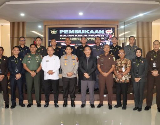 12 Siswa Sespimmen Polri Dikreg Ke-64 T.A. 2024 Lakukan Penelitian di Polresta Surakarta