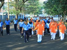 Keluarga Besar Lanud Husein Sastranegara Gelar Olahraga Bersama Dalam Rangka HUT Ke-36 Yasarini Tahun 2024