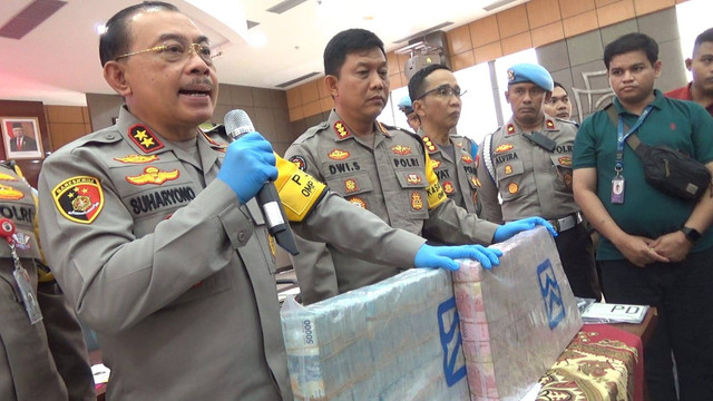 01j6c2jztr2wht0crtrec76xmf