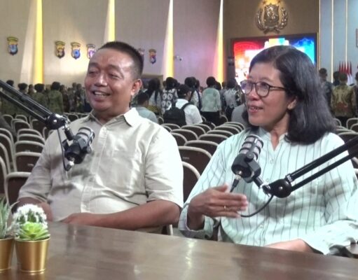 Ibu Taruni Akpol Regina Sering Ditanya: “Habis Berapa M?”. Jawabnya: “Lah Wong Saya Hanya Tukang Warung”