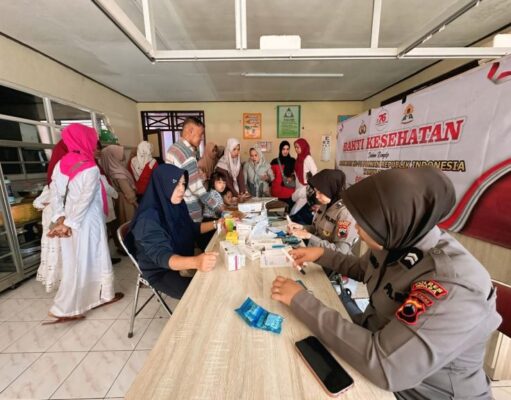 Dalam Rangka Memeriahkan HUT Polwan ke-76 Polwan Polres Jepara Gelar Bakti Kesehatan di SLB