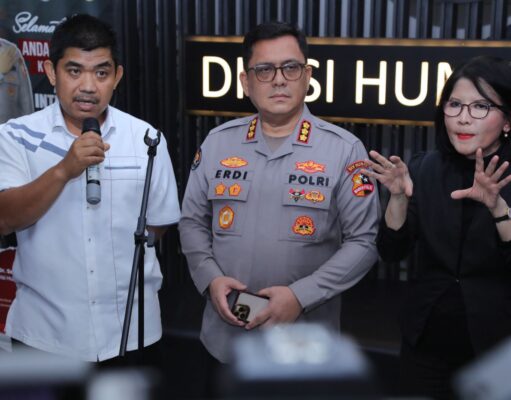 Densus 88 Anti Teror Tangkap Dua Orang di Jakbar