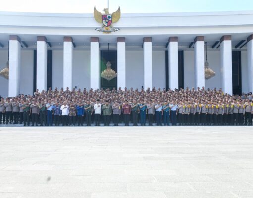 Presiden Jokowi Dorong TNI-Polri Terapkan Semangat Transformasi IKN di Daerah