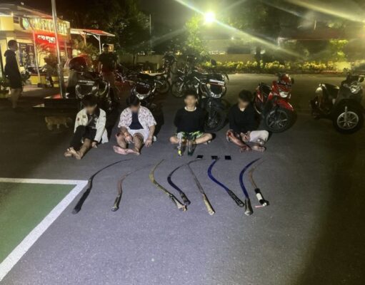 Polisi Bubarkan Tawuran Amankan Empat Remaja dan Barang Bukti Sajam