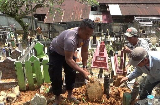 Polisi Samarinda yang Jadi Penggali Kubur Selama 23 Tahun Mendapat Apresiasi Polri
