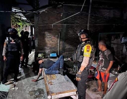 Pesta Miras Sampai 1 Tergeletak dan 2 lainnya Sembunyi di Balik Pintu Berhasil Diamankan Tim Sparta Polresta Surakarta
