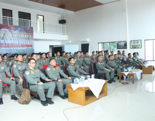 Lanud Husein Sastranegara Dukung Kegiatan Penerbangan Demo Udara HUT ke-79 TNI