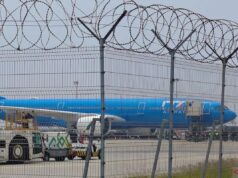 Tiba di Jakarta, Sejumlah Pejabat Sambut Kedatangan Paus Fransiskus