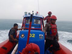 Penumpang KM Sangaji yang Kandas di Perairan Pulau Pari Berhasil di Evakuasi