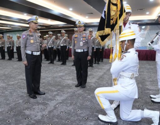 Kakorlantas Polri Pimpin Upacara Pencucian Pataka, “Komitmen Polisi dalam Melayani Masyarakat”