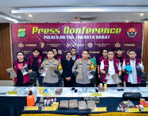 Clandestine Laboratory Tembakau Sintetis di Perumahan Mewah Bekasi Digrebeg Polrestro Jakbar