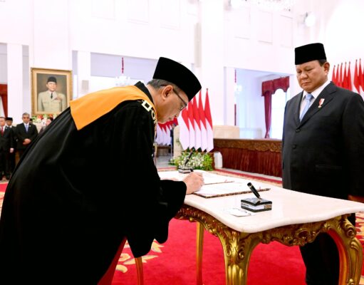 Presiden Prabowo Subianto Saksikan Pengucapan Sumpah Sunarto sebagai Ketua MA