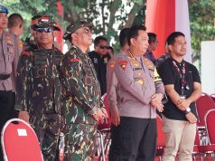 Kapolri Cek Gladi Bersih Apel Gelar Pasukan Pengamanan Pengambilan Sumpah Presiden dan Wapres RI
