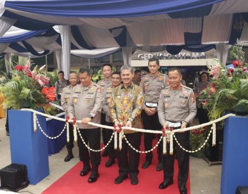 Kalemdiklat Polri Resmikan Gapura Baru Pusdik Lantas