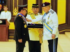 Kapolri Terima Penghargaan Panglima Gagah Pasukan Polis dari Kerajaan Malaysia