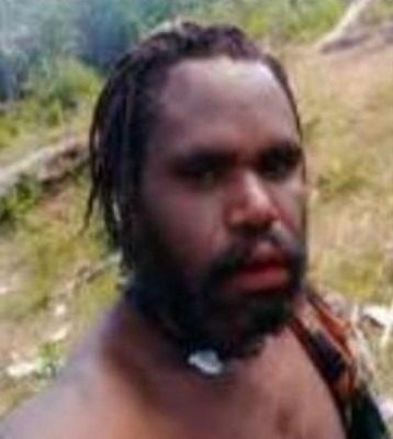 Satgas Ops Damai Cartenz-2024 Tangkap DPO KKB Puncak Atas Nama Mairon Tabuni di Bandara Ilaga