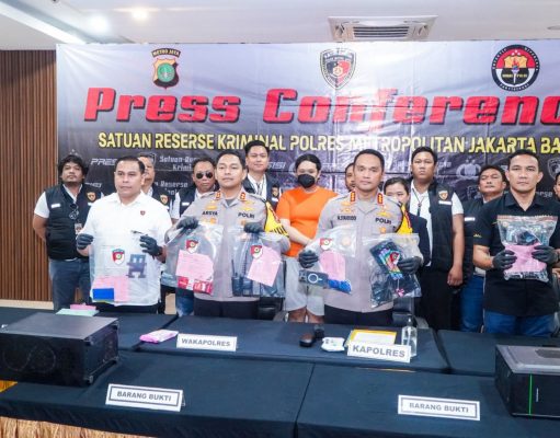 Polres Jakbar Amankan Pelaku Judi Online dengan Omzet Bulanan Mencapai 60 Juta di Jakarta Barat