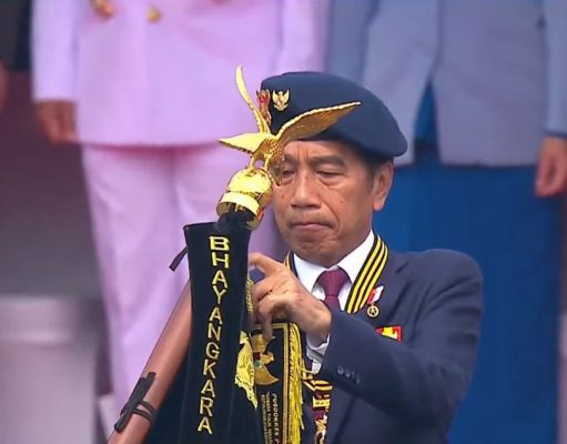 Presiden Jokowi Anugerahi Tanda Kehormatan Nugraha Sakanti kepada 7 Satker Polri