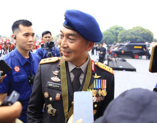 Polri Serahkan Nama-Nama Ajudan Presiden dan Wakil Presiden Baru