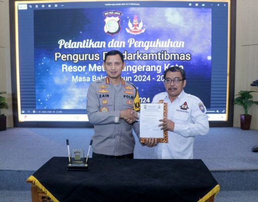 Kombes Pol Zain Dwi Nugroho Resmi Kukuhkan Ketua dan Pengurus Pokdarkamtibmas Resor Tangerang Kota