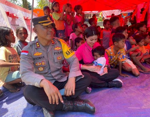 Kapolres Flotim Bersama Bhayangkari Hadirkan Keceriaan bagi Anak Korban Erupsi Lewotobi