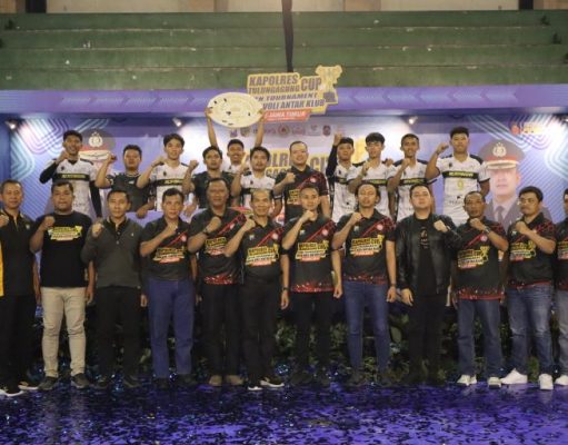 Penutupan Turnamen Bola Voli “Kapolres Tulungagung Cup” Dalam Menjaring atlet Berprestasi