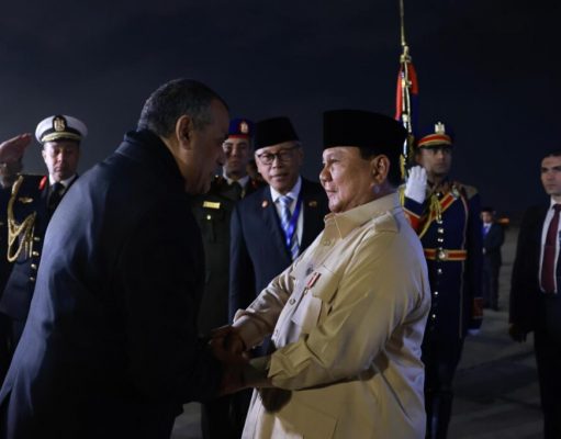 Presiden Prabowo Tiba di Mesir untuk Hadiri KTT D-8