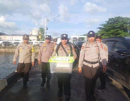 Polres Kepulauan Talaud Kawal Pergeseran Logistik Pilkada ke KPU Sulut