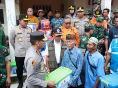 Kapolda Jabar Tinjau Langsung Lokasi Bencana Longsor di Sukabumi