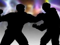 Menganiaya Pengendara Motor Karena Tidak Terima Mobilnya Disalip