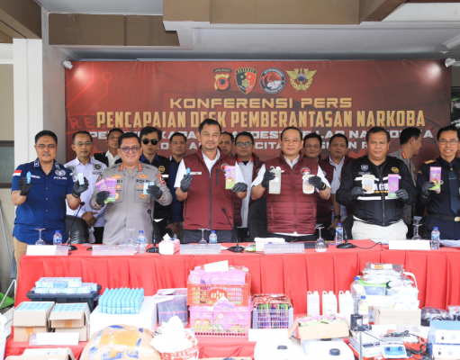 Lab Narkoba di Perumahan Elite Bandung Terbongkar, Barang Bukti Ditaksir Rp 670 Miliar