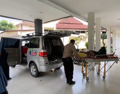 Aipda Wirawan Sulap Mobil Pribadi Jadi Ambulans untuk Bantu Masyarakat
