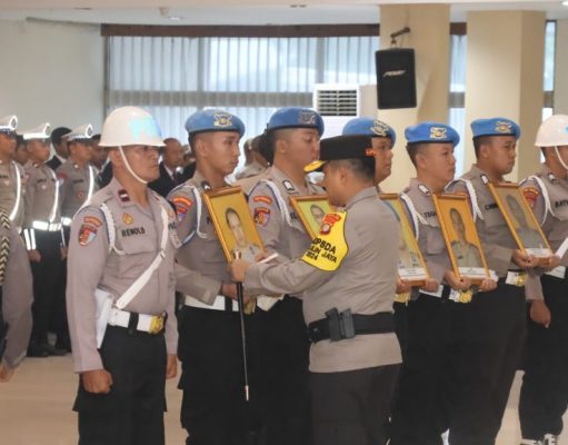 Kapolda Metro Pimpin Upacara PTDH Anggota yang Langgar Etika Dan Hukum