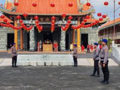 Polda Bali Amankan Ibadah Imlek di Vihara Satya Dharma Benoa