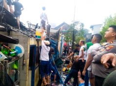 Kebakaran Pemukiman Warga di Sawah Besar, Kapolsek Lakukan Pemantauan Upaya Pemadaman