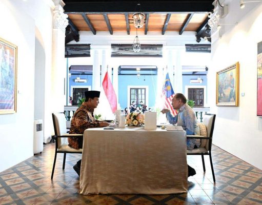 Perdana Menteri (PM) Malaysia Anwar Ibrahim Jamu Makan Siang Presiden Prabowo
