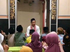 Aiptu Maryono Mengajar Ngaji di Sela Tugas