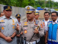 Larangan Sopir Bus Pakai Klakson Basuri
