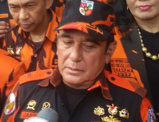 Rumah Yapto Soerjosoemarno di Geledah KPK dan Sita 11 Unit Mobil