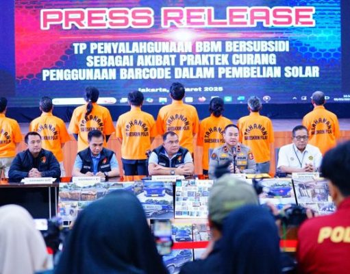 Bareskrim Polri Ungkap Kasus Penyalahgunaan BBM Bersubsidi di Jawa Timur dan Jawa Barat, Sita 16.400 Liter Solar Ilegal