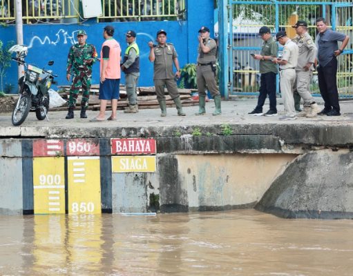 Curah Hujan Ekstrem di Hulu Sebabkan Sungai Ciliwung Meluap