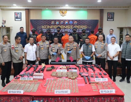Jaringan Penyuplai Senpi dan Ribuan Amunisi ke KKB Lintas Provinsi digagalkan Satgas Ops Damai Cartenz